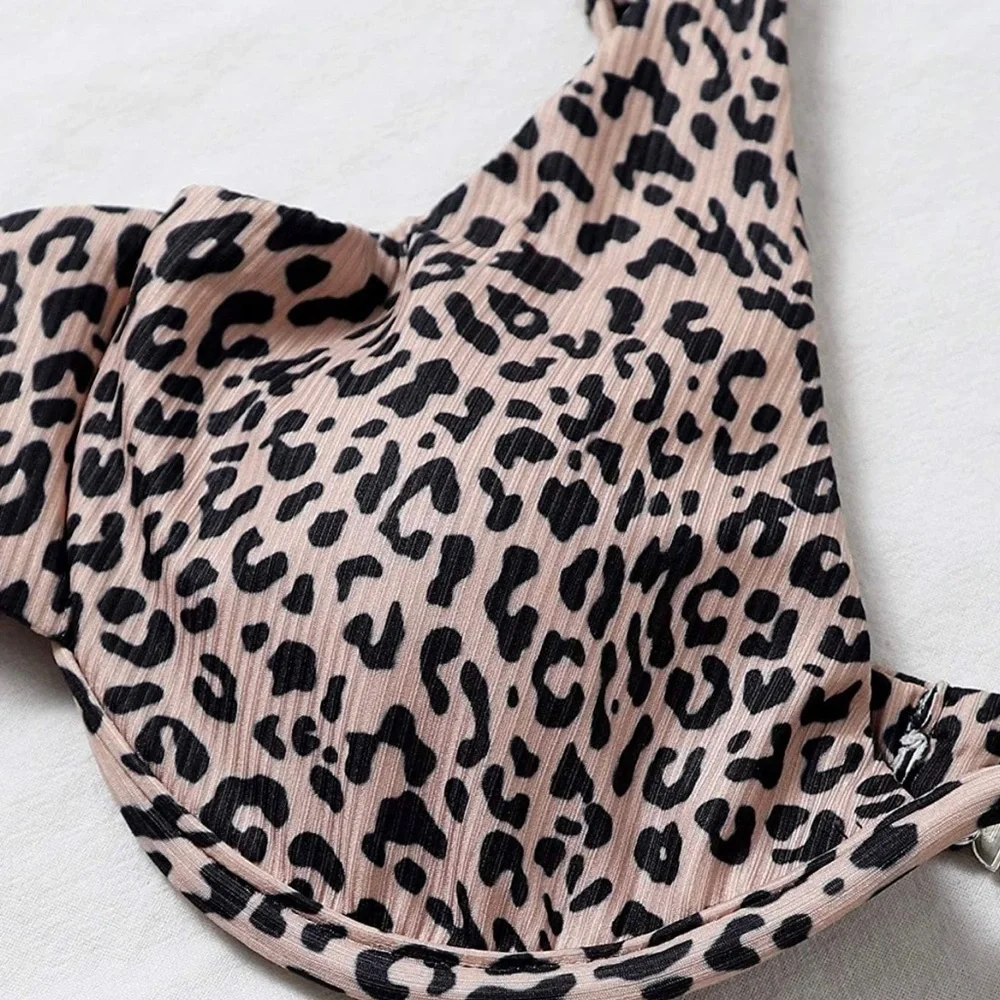 3pcs Leopard Bikini & Sarong Swim Set - Picture 5 of 6